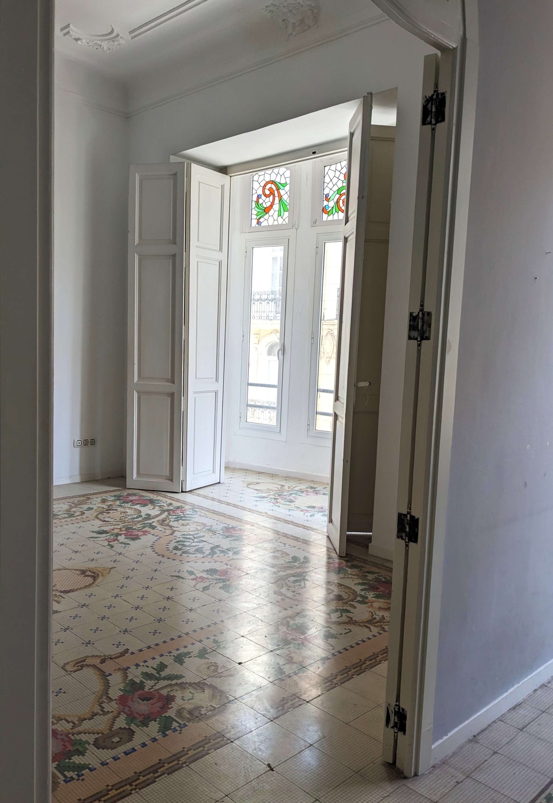 Renovating Property in Valencia: What Buyers Need to Know 2 Valencia real estate scaled
